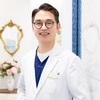 눈가 노화 개선 위한 성형외과 수술, 기능과 심미성 모두 고려해야