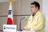 거리두기 완화 조기 조정 검토…손영래 “거리두기 강화 효율성 떨어져”